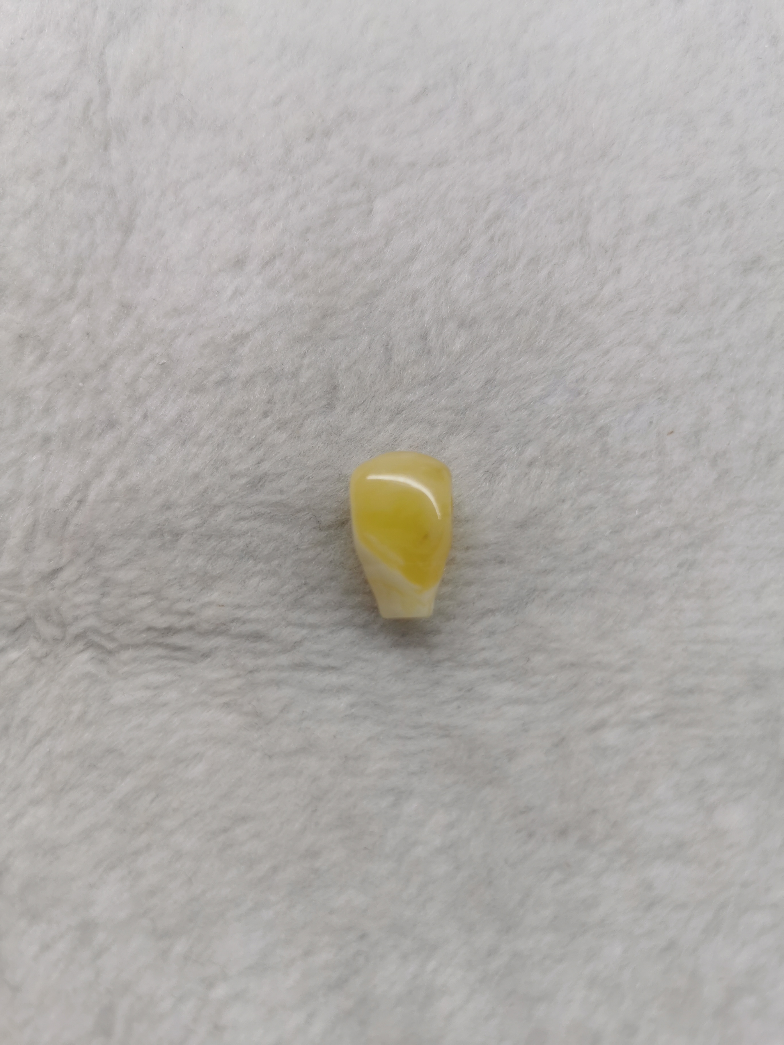 原矿琥珀蜜蜡微瑕三通