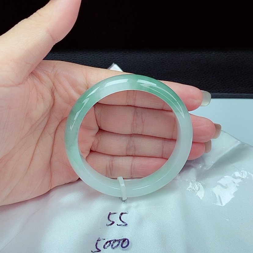 【闪购商品】翡翠手镯未镶嵌