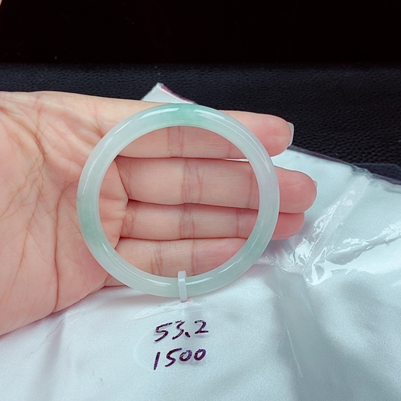 【闪购商品】翡翠手镯未镶嵌