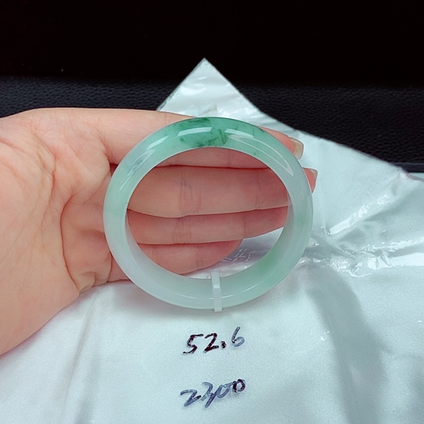 【闪购商品】翡翠手镯未镶嵌f****r