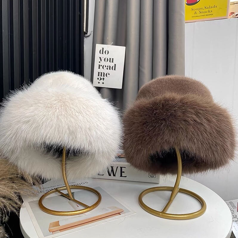 毛绒蒙古帽网红保暖护耳帽时尚百搭盆帽防寒保暖贝雷帽高级帽子女