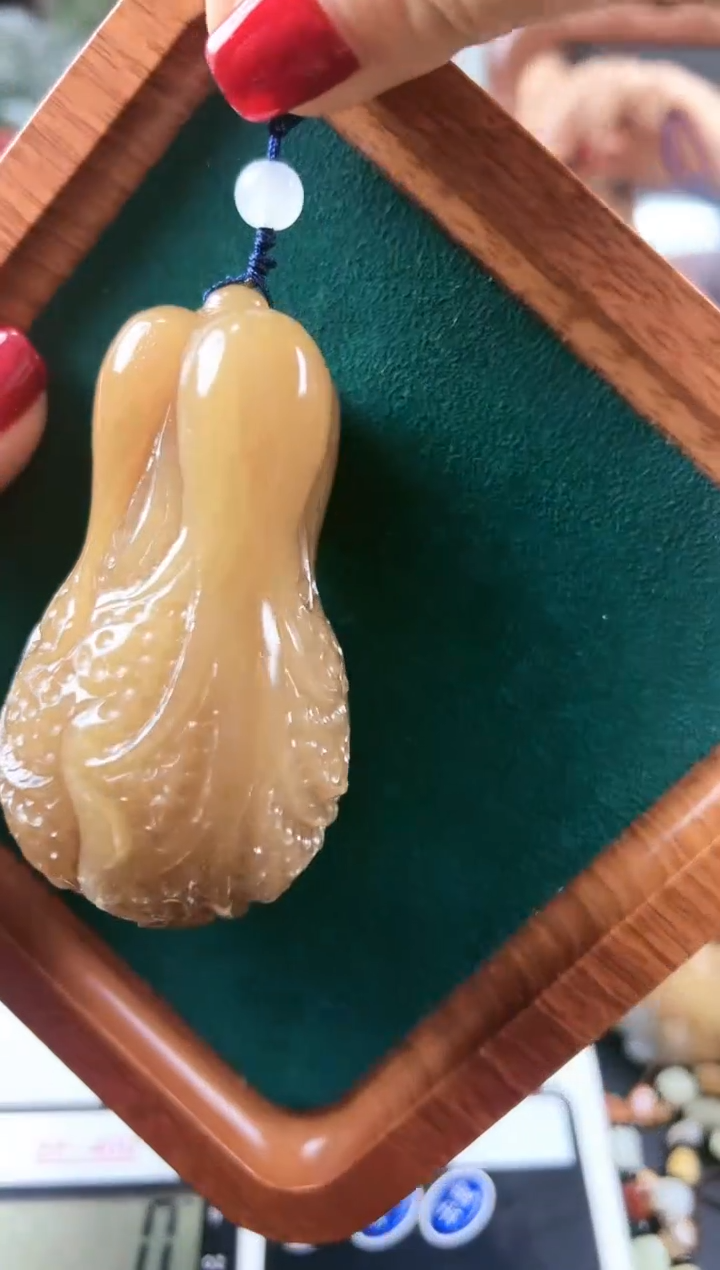 【闪购商品】石英质玉颈饰未镶嵌白菜吊坠