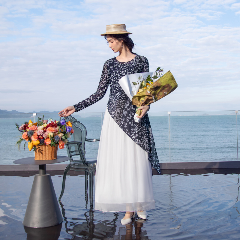 生活在左2024春夏新品水田衣印花传统复古长袖T恤女1942035夏季款