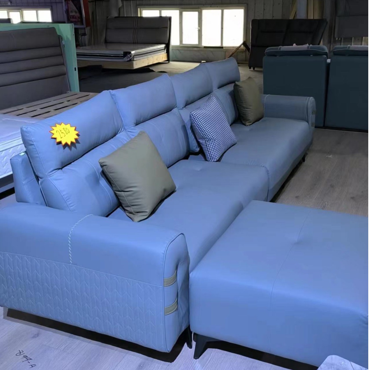 意都现代轻奢意式极简网红猫抓布艺沙发小户型家用