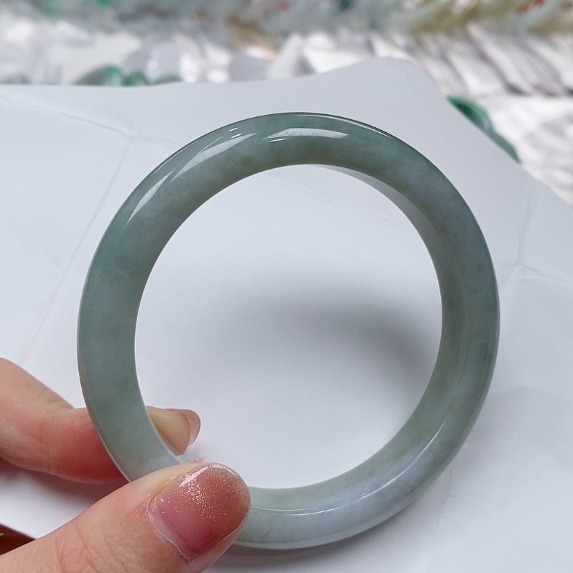 【闪购商品】翡翠手镯未镶嵌H**?