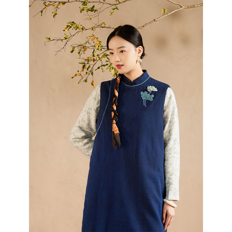 蘭襟【赛里木湖】柞蚕丝绢纺香云纱贴布绣夹羊绒片棉马夹文艺复古