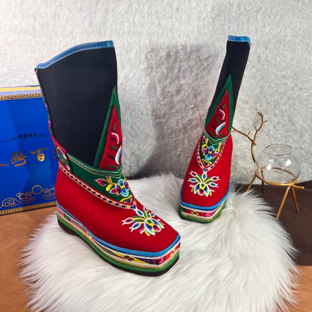 18-4B藏式松巴拉姆靴民族风绣花鞋藏族舞鞋搭配藏装青海西藏包邮