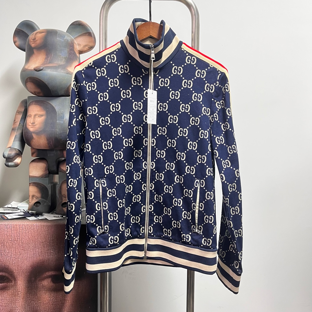 Gucci古驰满印校服外套 K2505尺码：M 衣长63 胸围48新旧：99新