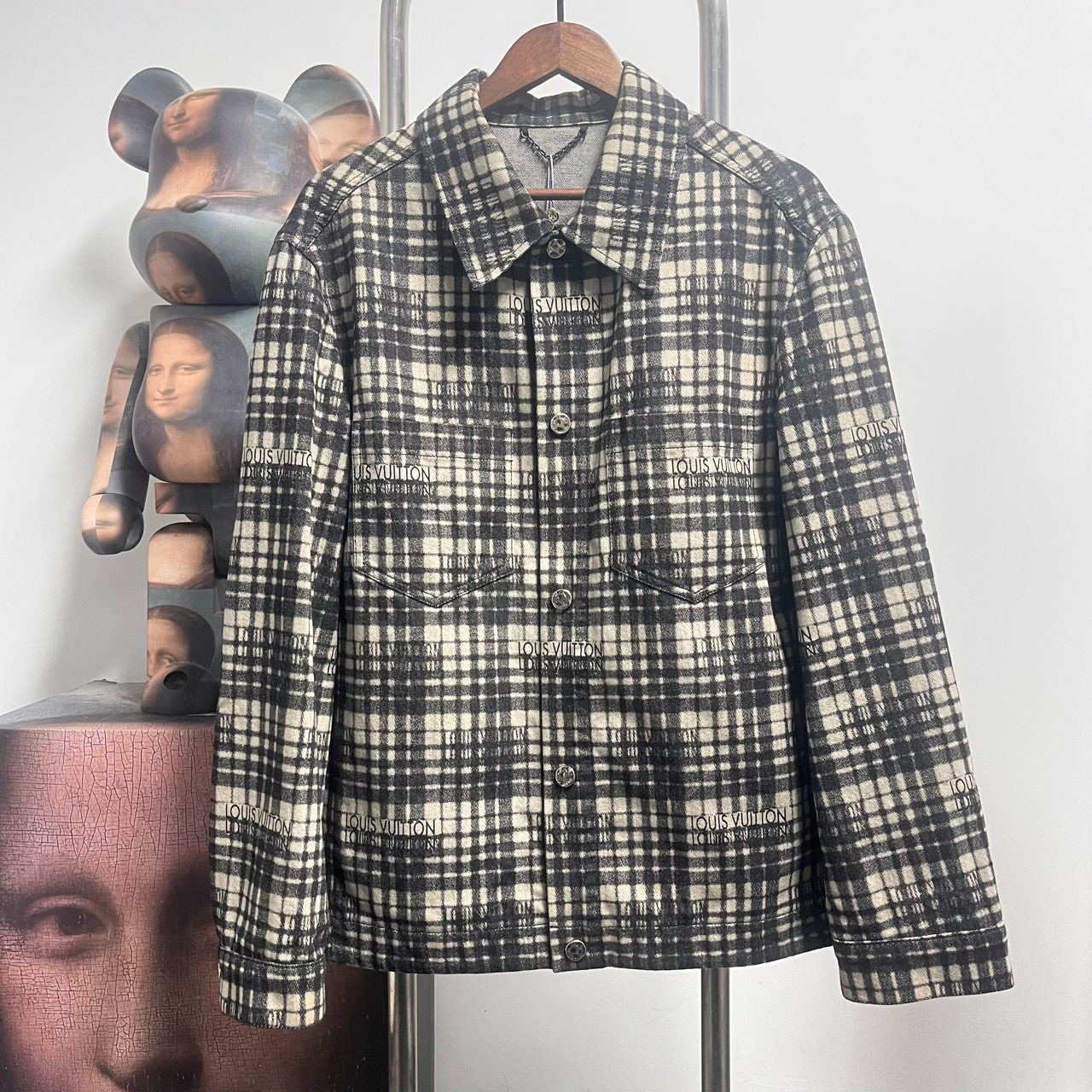 Louis Vuitton Lv格纹满印 H1105 尺码：44 衣长70 胸围56