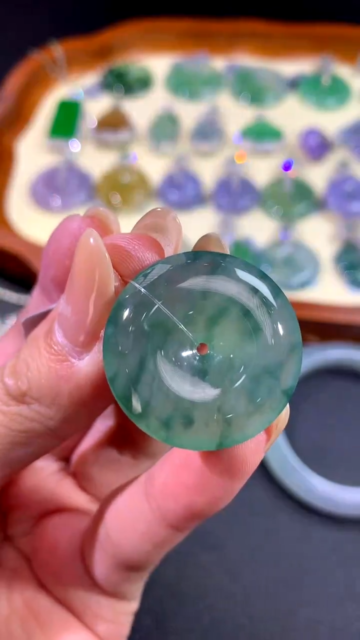 【闪购商品】翡翠吊坠(不含链)未镶嵌46-扣子