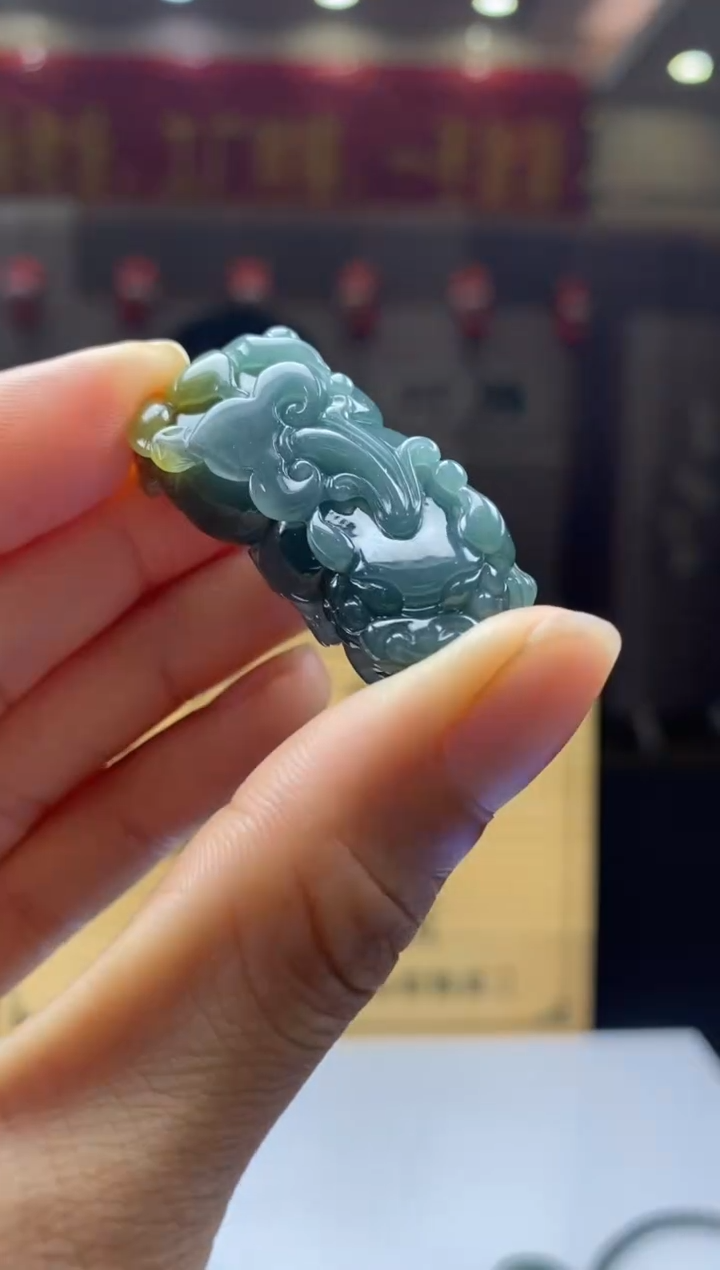 【闪购商品】定制翡翠未镶嵌         *26