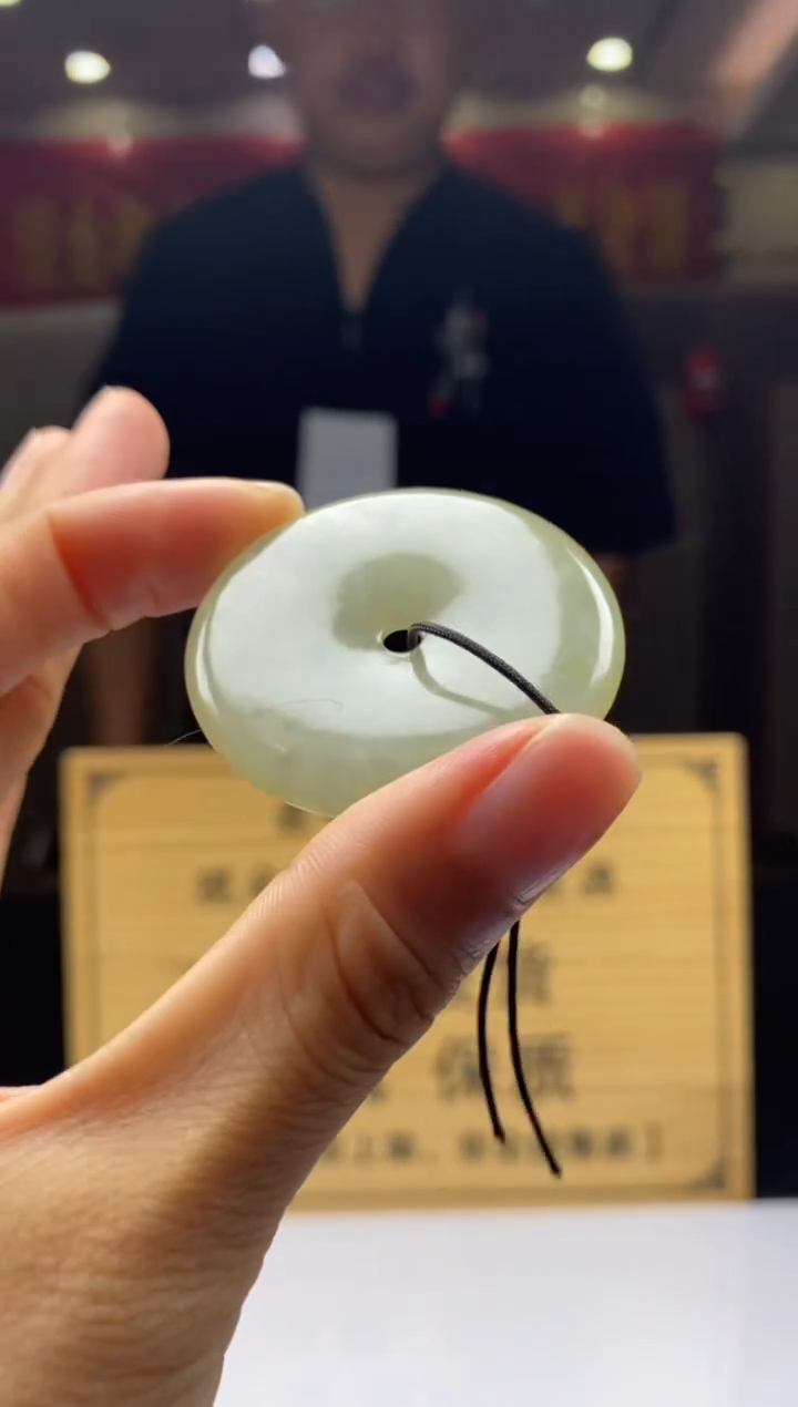 【闪购商品】定制翡翠未镶嵌         *72