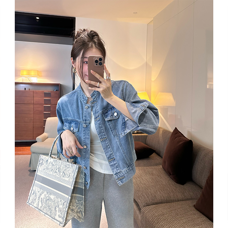 孕妇装牛仔外套女2025秋季新款百搭牛仔衣长袖短款孕妇外套3680