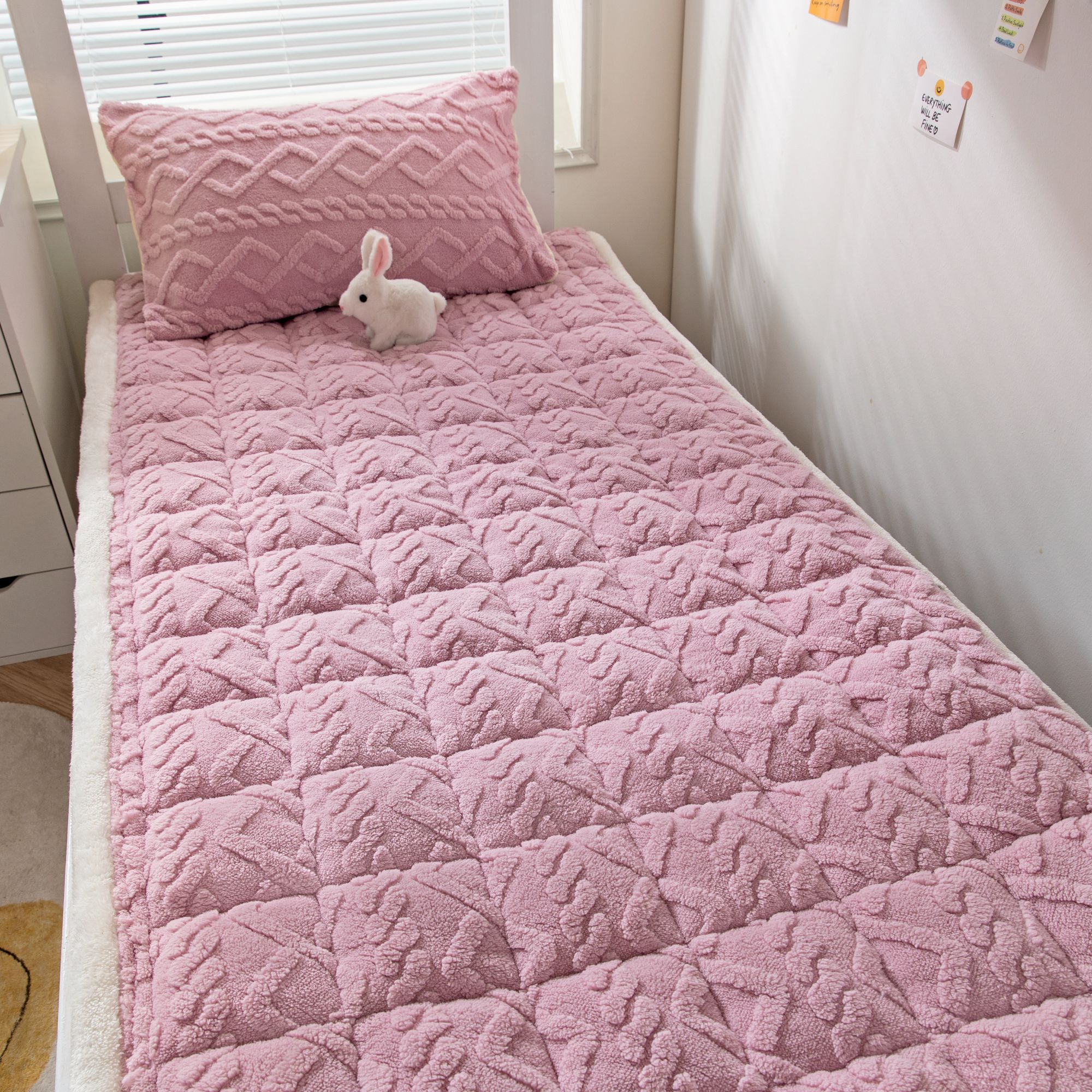 立体提花塔芙绒床垫软垫加绒加厚家用床护垫学生宿舍单人床褥垫子