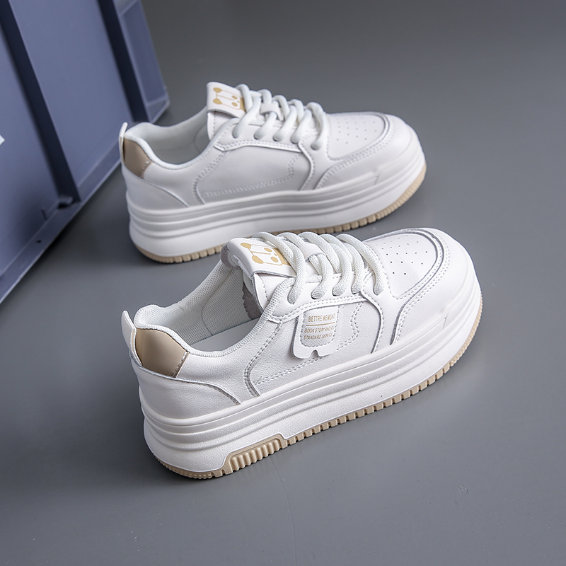 冬季森马潮2023新款真皮时尚百搭小熊韩版平底增高运动休闲板鞋女