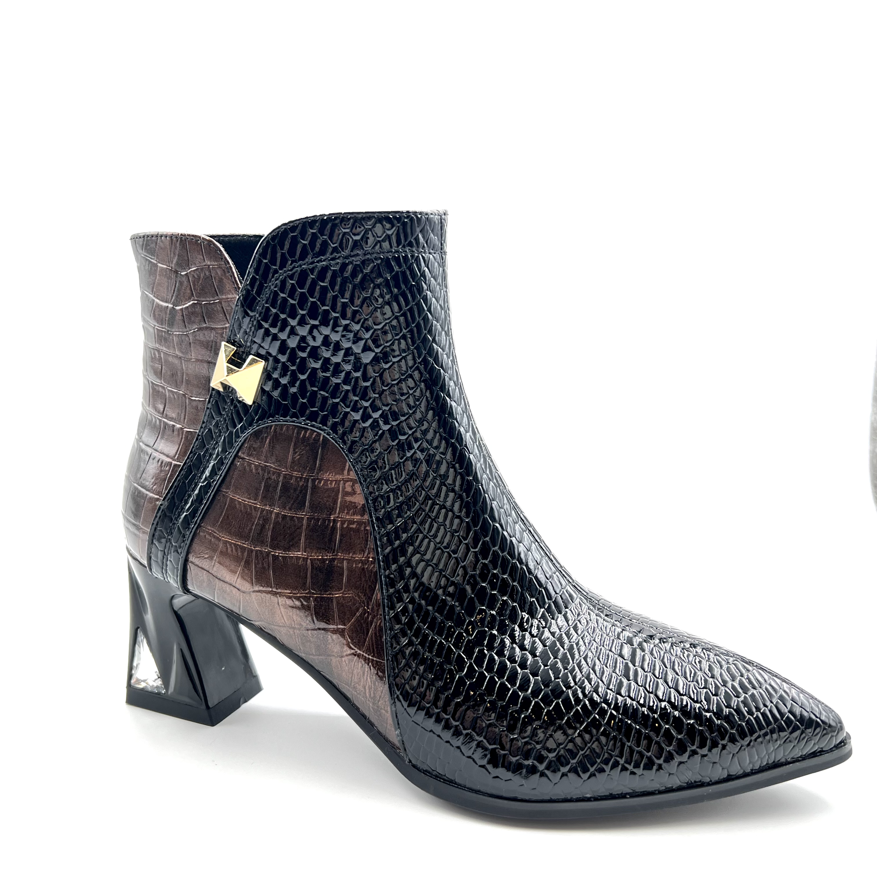 【虞美人】双皮拼接女鞋时尚秋冬短靴/CZ717