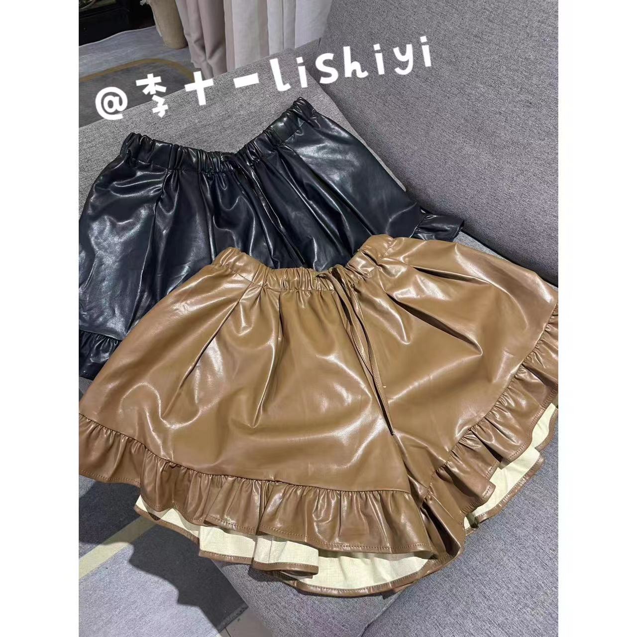 露露【韩版辣妹】荷叶边时髦百搭抽绳短裤