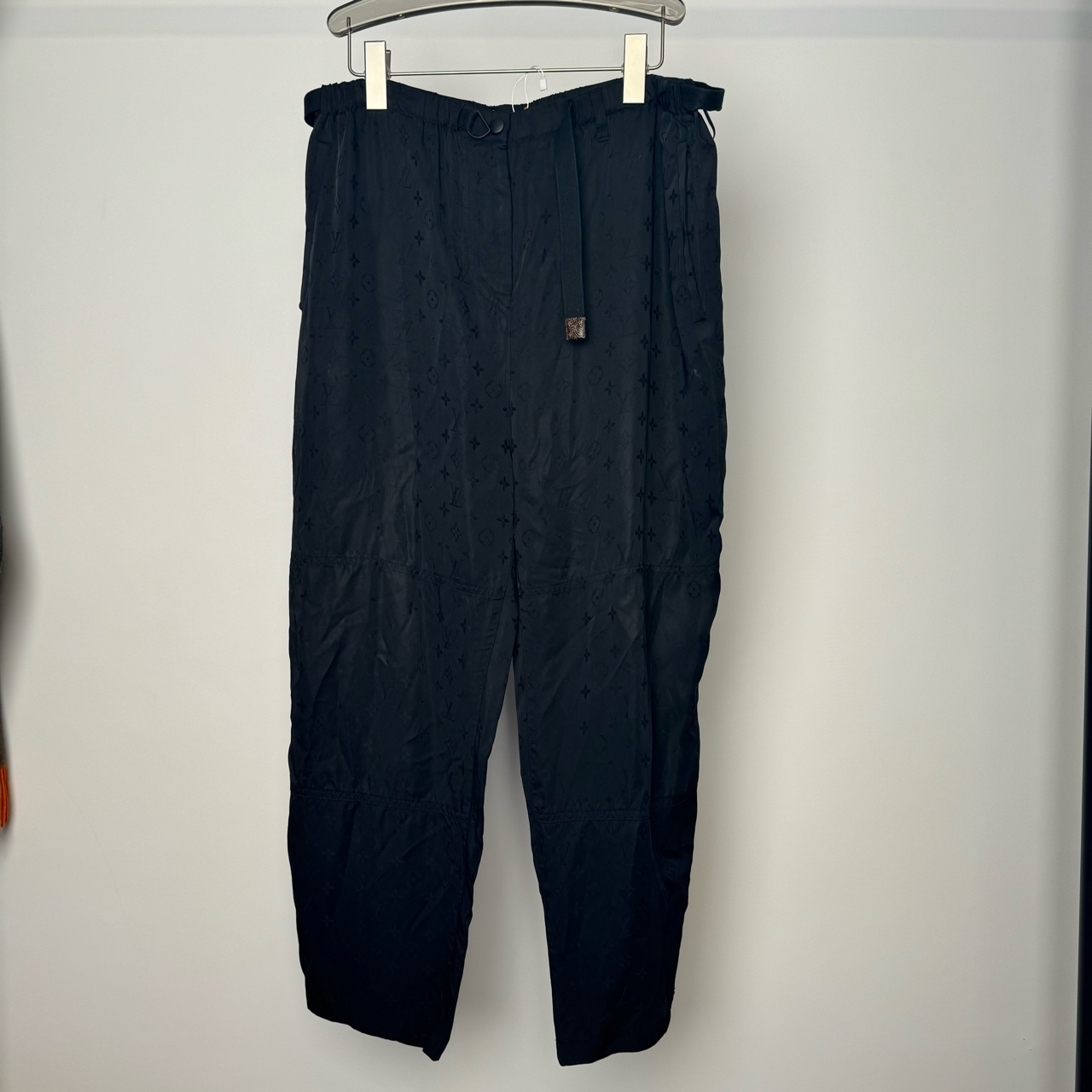99新 LouisVuitton/路易威登 暗纹满印束脚裤 40码 GM000993