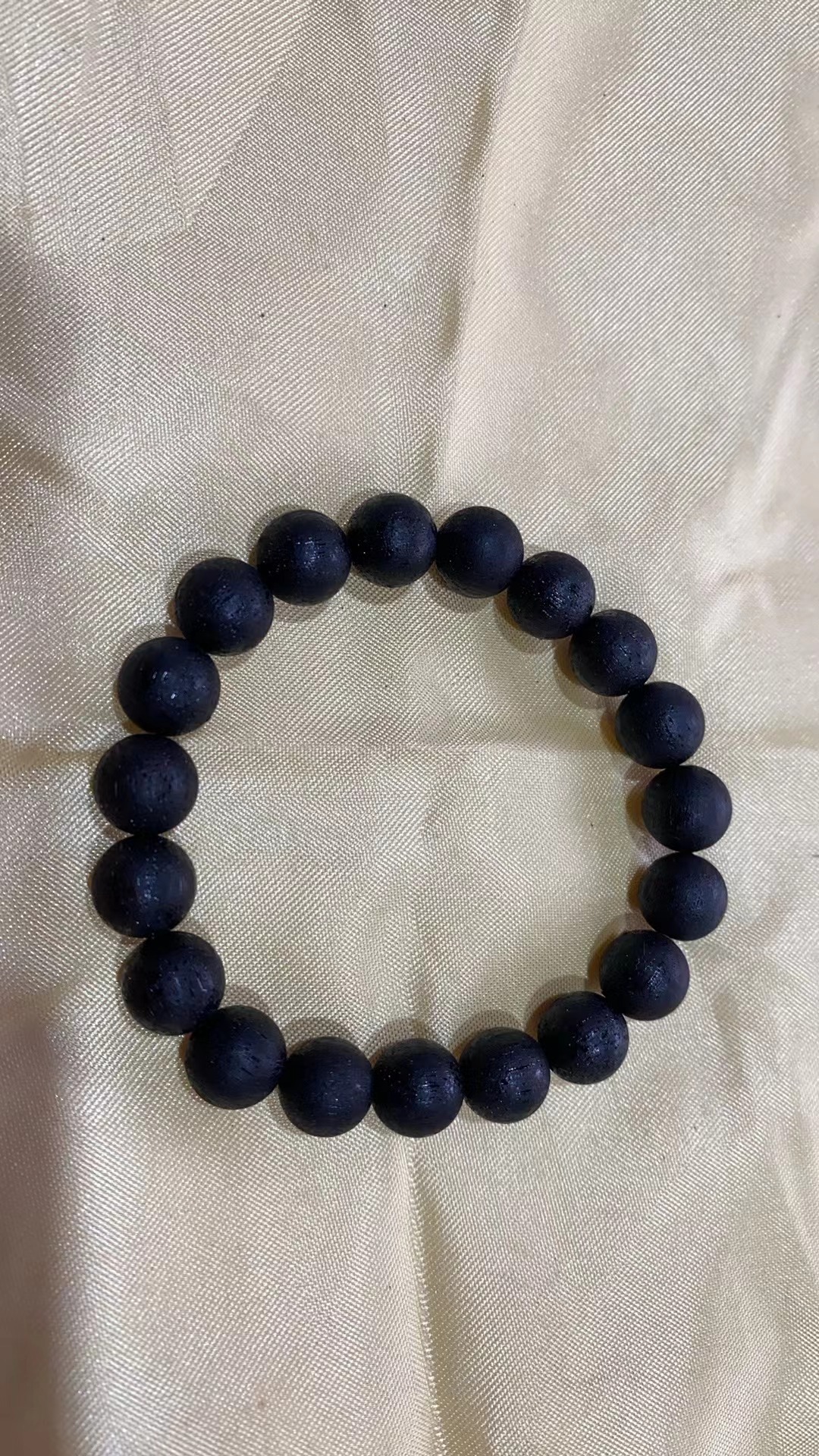 1.0单圈缅甸小叶降真香满黑软油精品手串