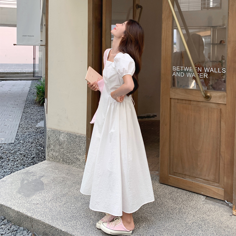泡泡袖连衣裙夏季女2024新款今年流行漂亮纯欲桔梗法式方领茶歇裙