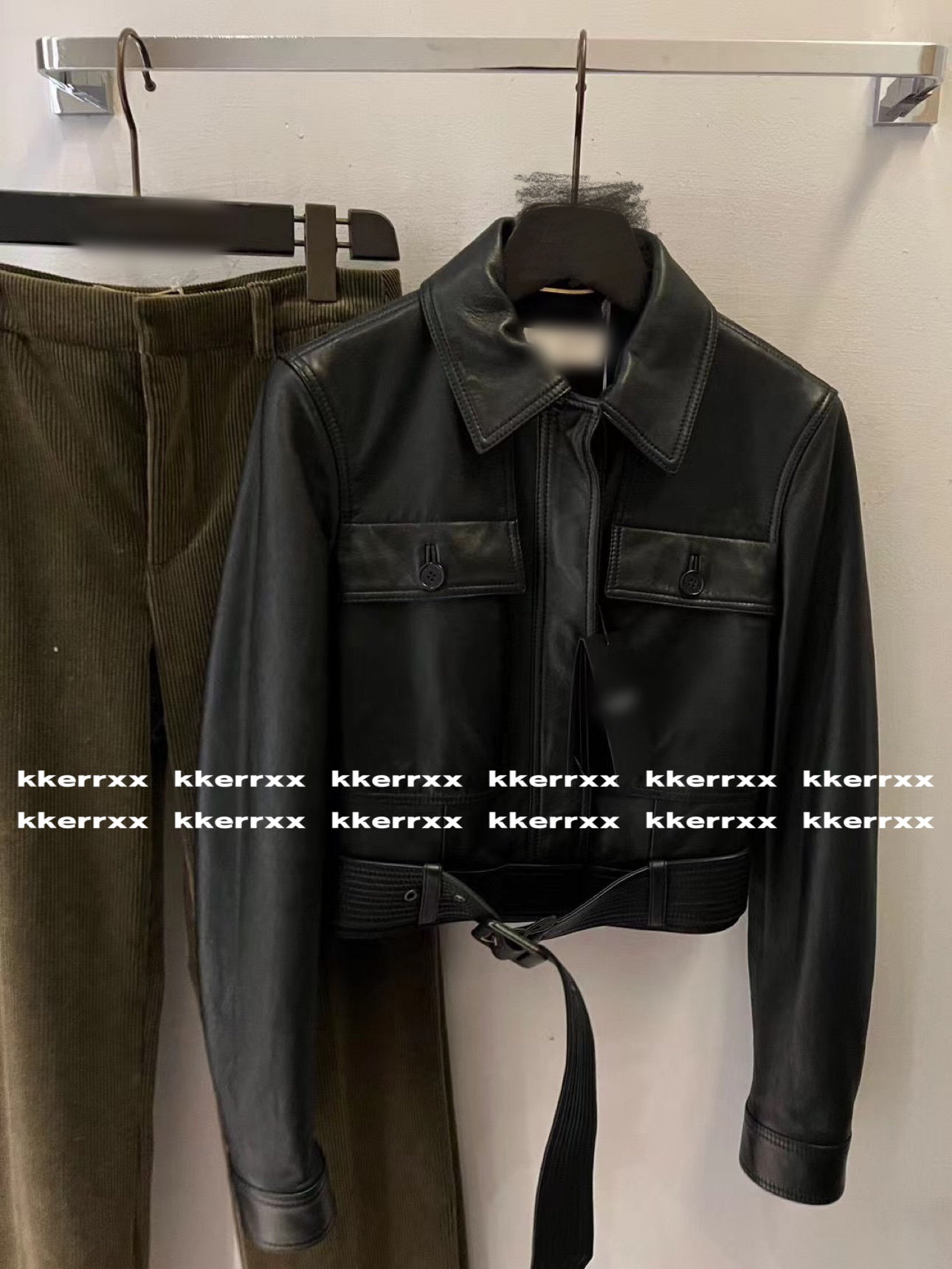 人手必入百搭版型 时尚腰带宽松皮衣