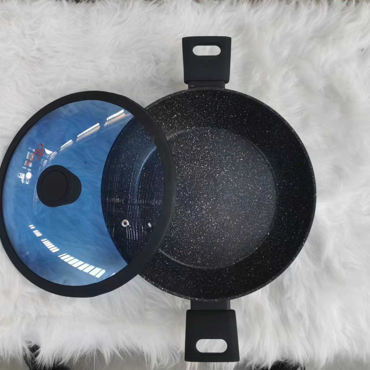 《老板专属》金壕森 多功能麦饭石不粘火锅-汤锅-煎锅-烤盘（约28CM）