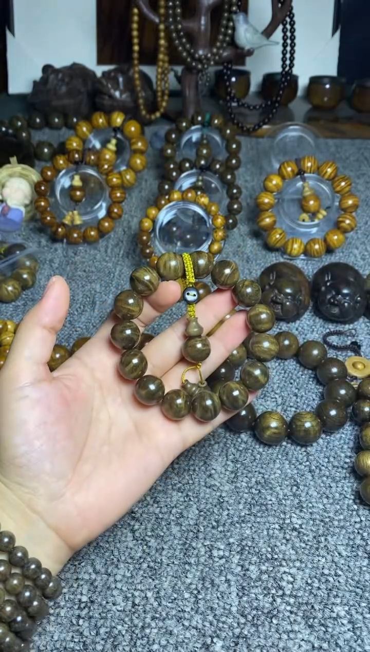 【闪购商品】阴沉木手串/手链1.5闪电纹468