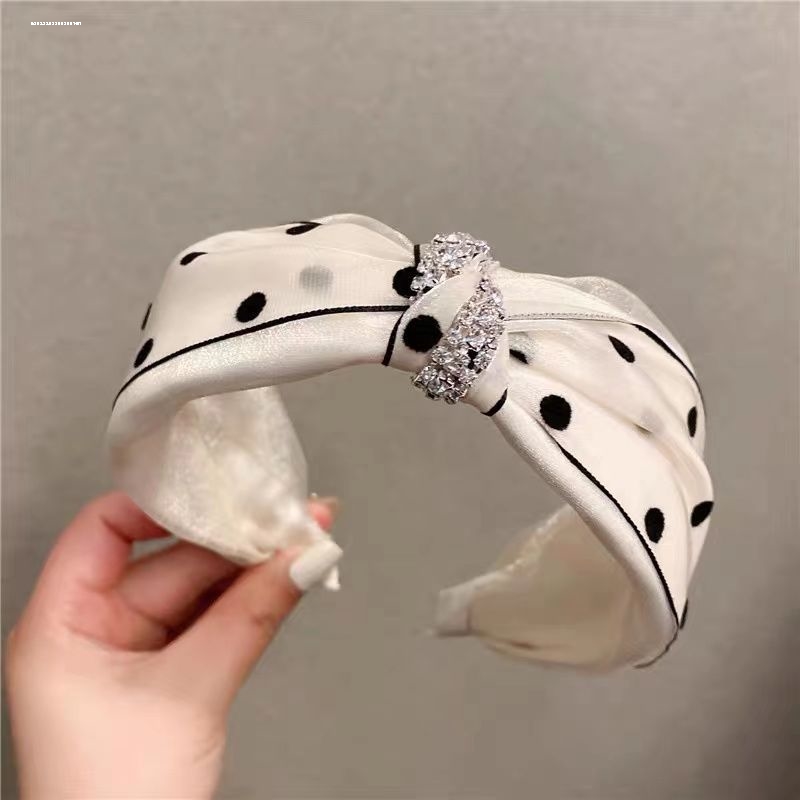 黑色气质时尚简约复古新款外出女百搭宽压发头饰水钻打结头箍时尚