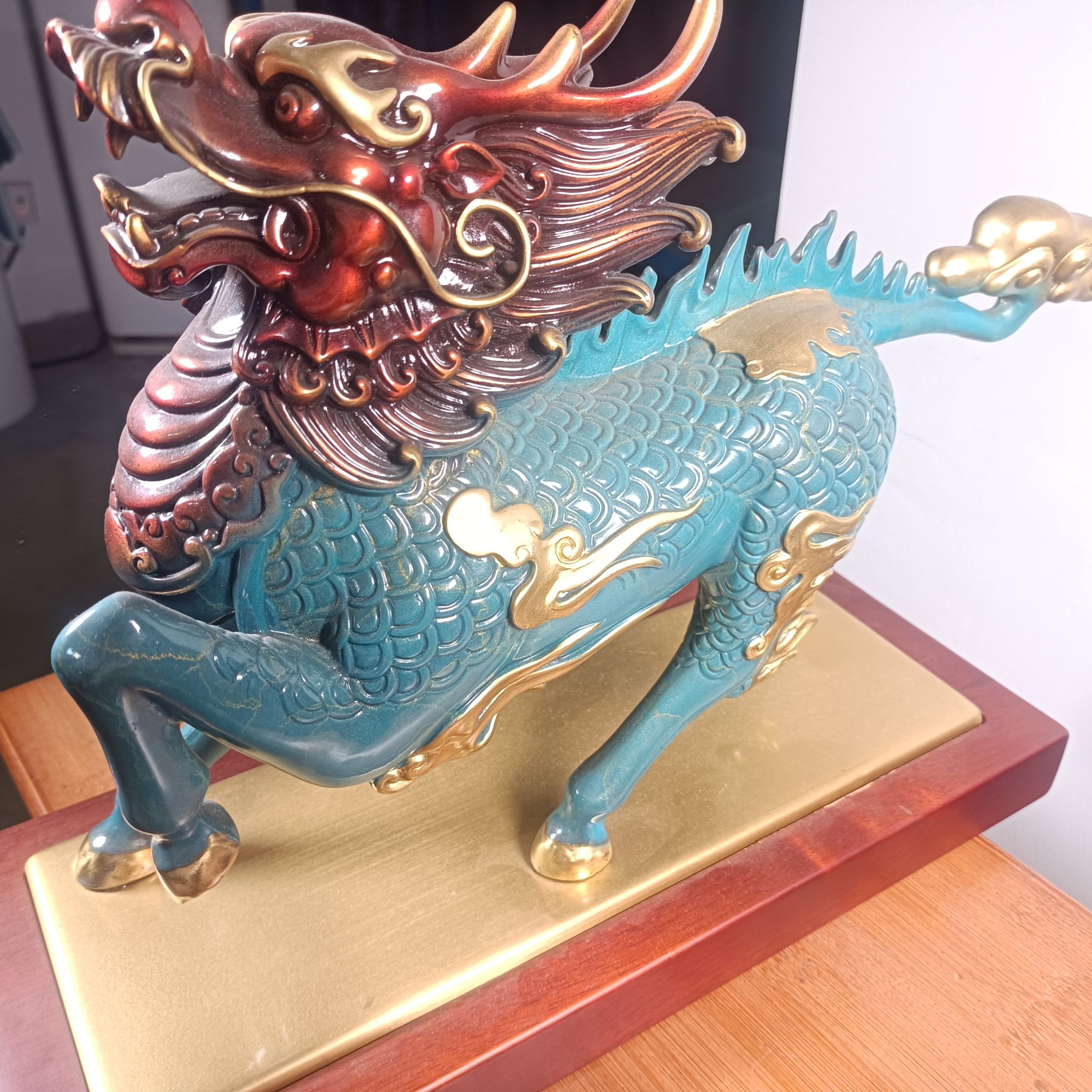 烽火麒麟  黄铜工艺品    麒麟 对