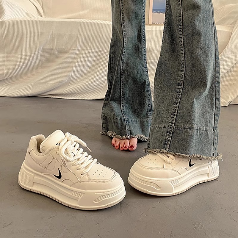 回力潮品春季爆款时尚板鞋百搭厚底小白鞋女增高季休闲运动老爹鞋