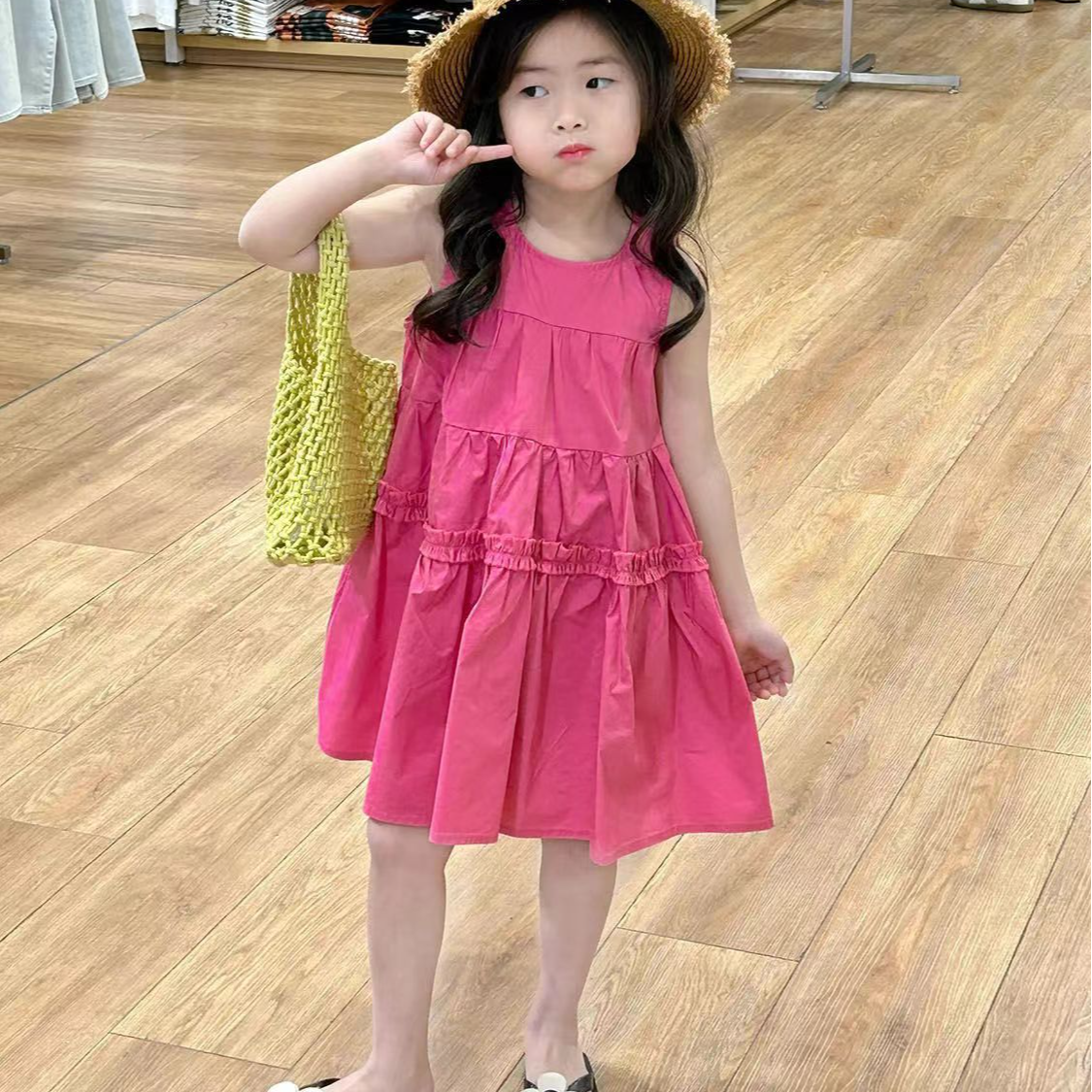 韩国童装2025夏季新款女童度假风玫红色连衣裙女宝宝无袖背心裙潮