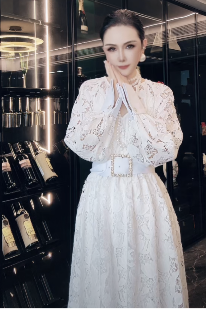 ▲VG· ORIGINAL 2024原创设计白色微透连衣裙