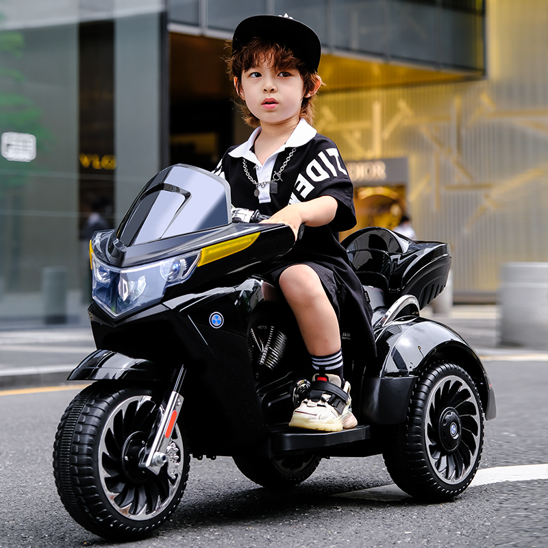 儿童电动摩托车可坐大人充电三轮车超大号宝宝玩具车骑行酷炫加大