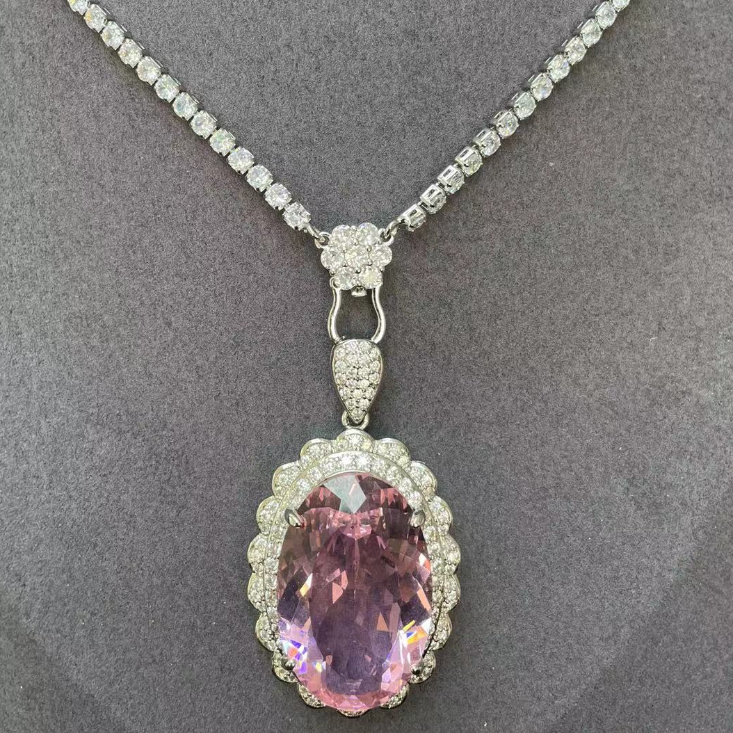 轻奢时尚气质经典红色 宝石吊坠C205