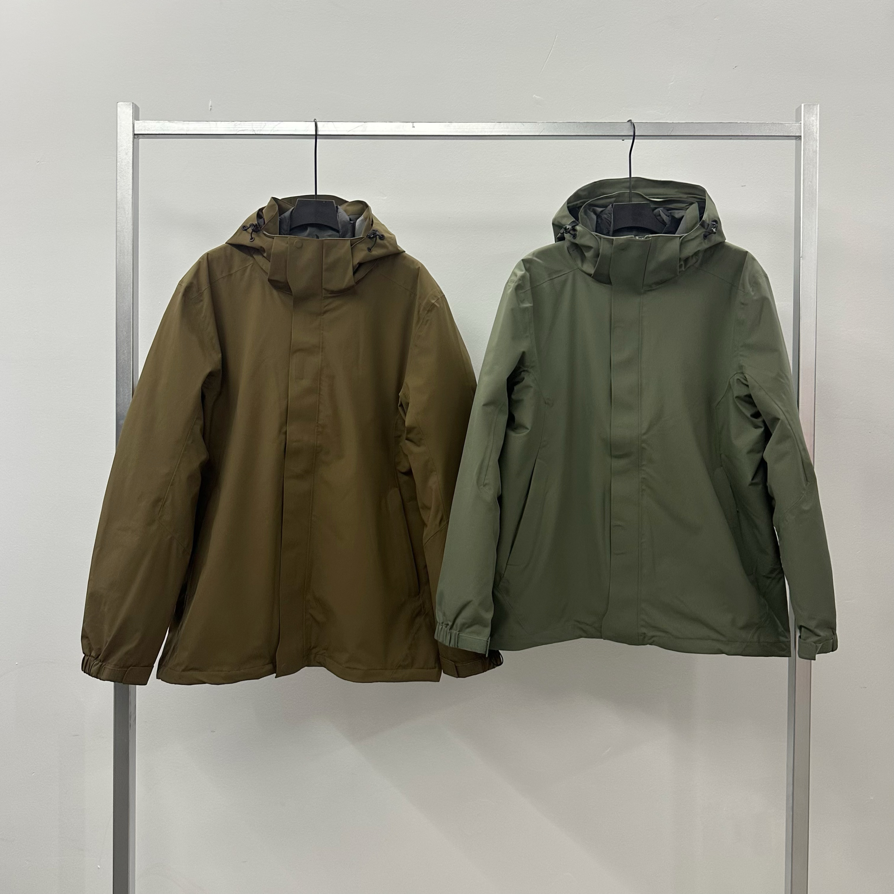 男款三合一帽子可拆卸简约防风防水户外压胶男士保暖