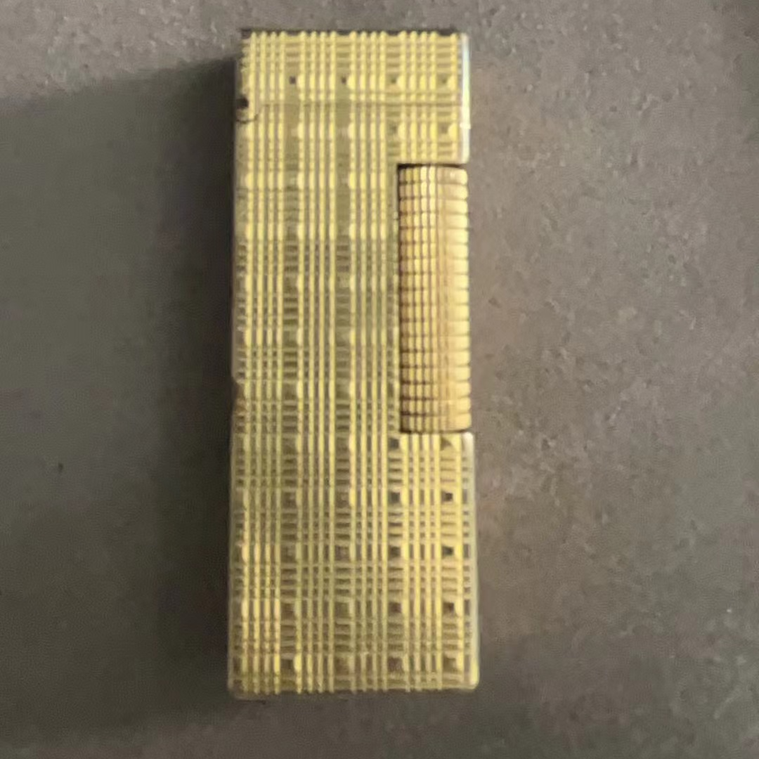 DXL金色璀璨巴黎钉充气打火机