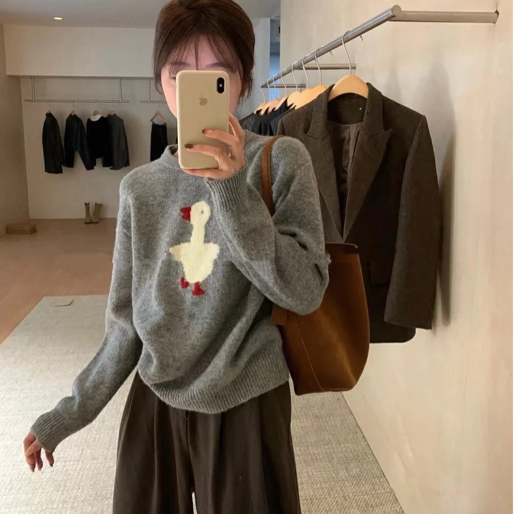 新款女士羊毛衫圆领设计宽松慵懒风韩版设计感加厚款女士羊毛衫