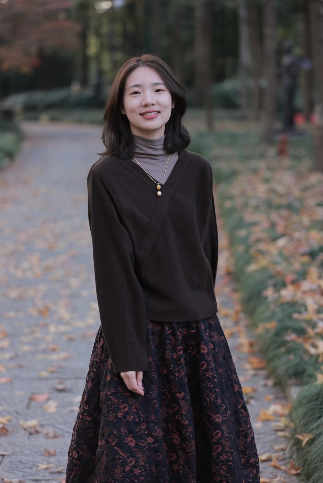 慢慢变蓝新款毛衫