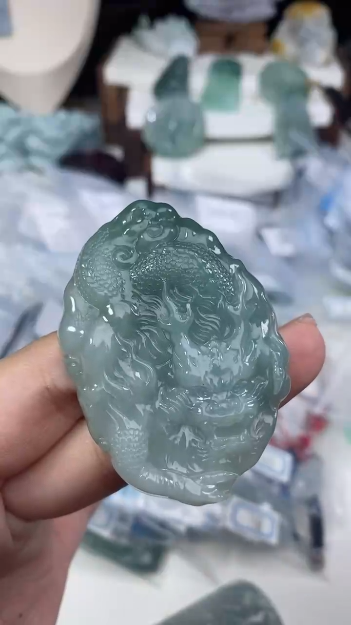 【闪购商品】翡翠龙牌未镶嵌10543