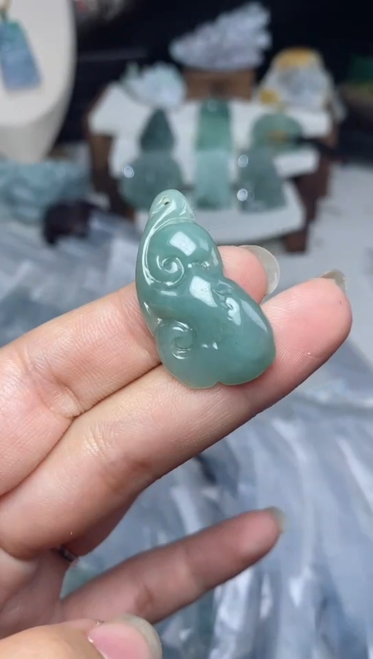 【闪购商品】翡翠仿古如意未镶嵌10921