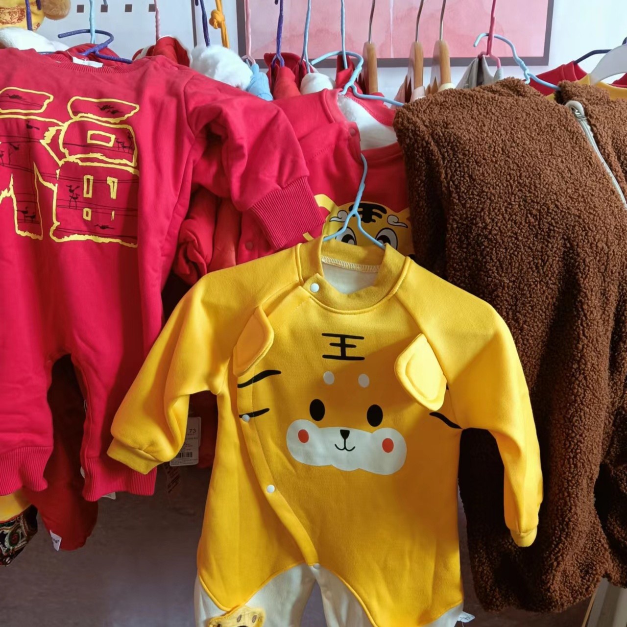 婴儿连体保暖·薄棉··厚棉连体男女宝连体