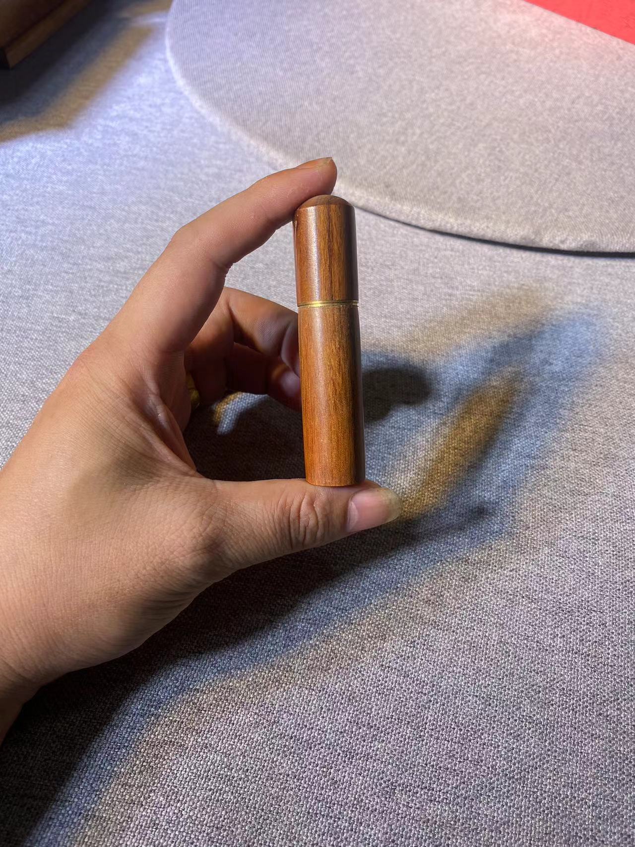 缅甸花梨木牙签筒