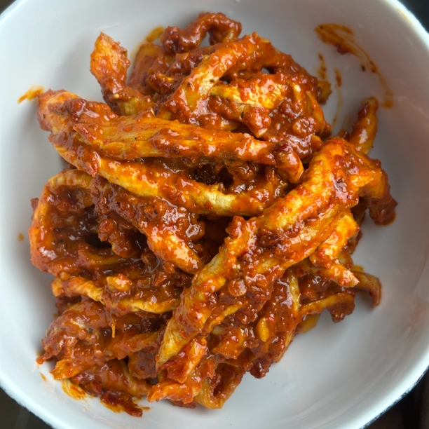 耒阳豆腐乳拌萝卜条