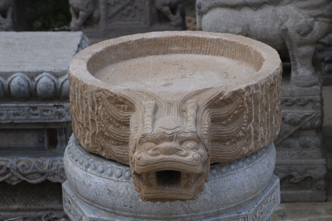 天然青石仿古石雕龙头流水庭院古典摆件长64/宽43/高14厘米