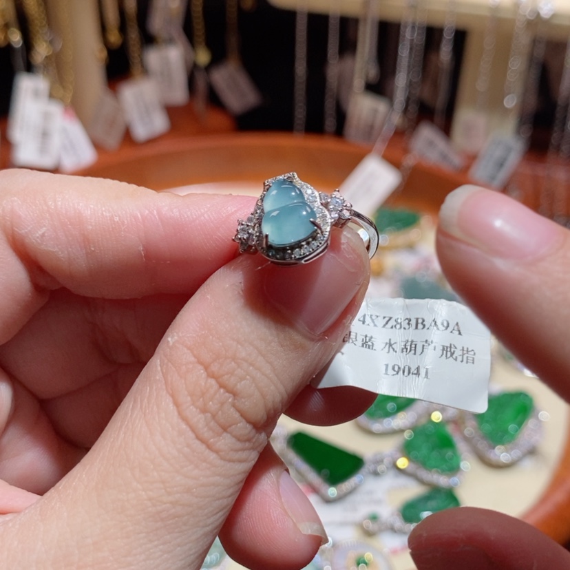 【闪购商品】翡翠颈饰银S925镶嵌19041