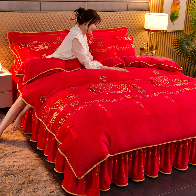 8-9斤婚庆大红色牛奶绒四件套加厚加密冬季保暖床裙款床上用品