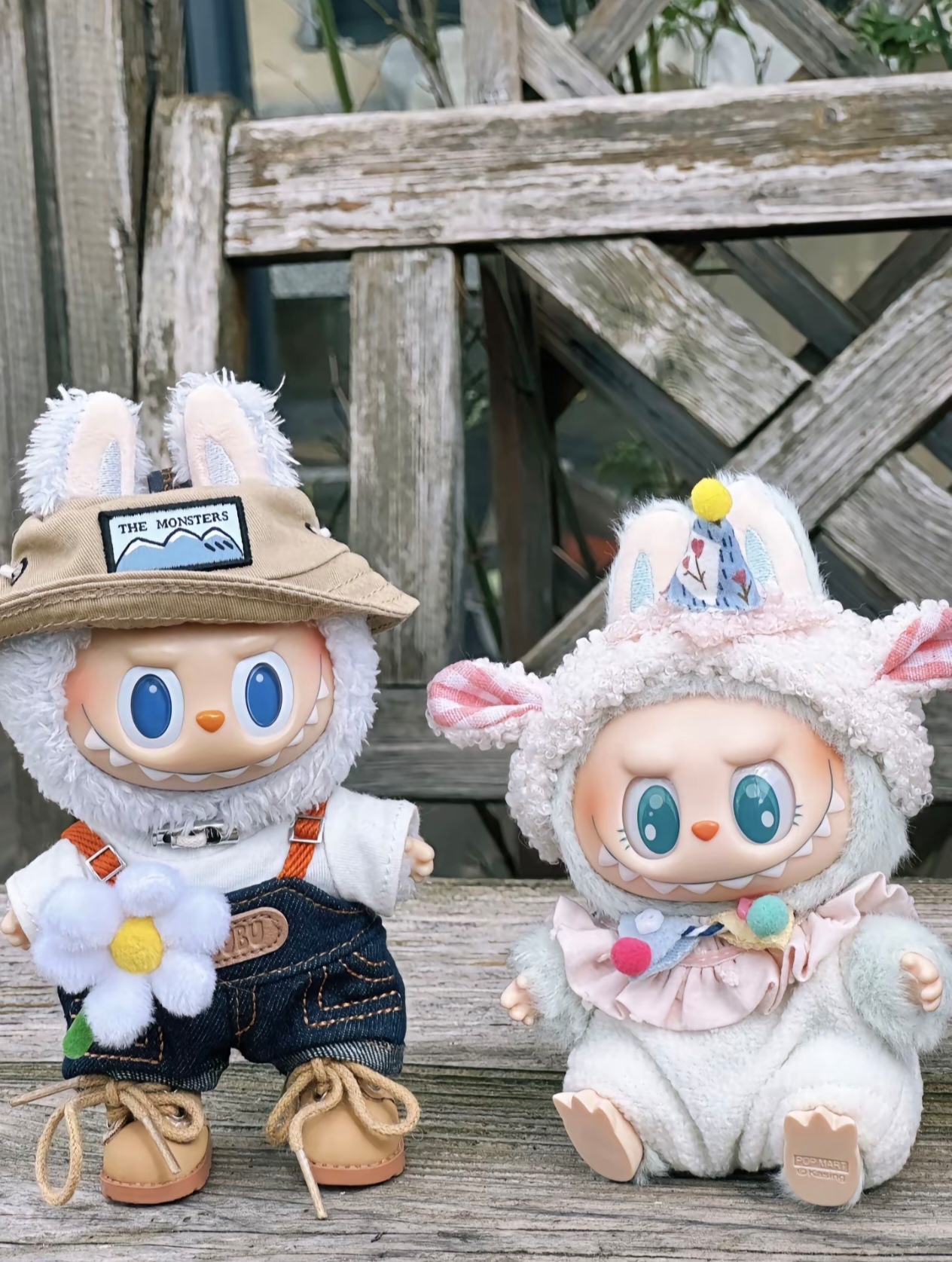 小灰帽潮玩(默认微瑕)凭完整开箱视频进行售后