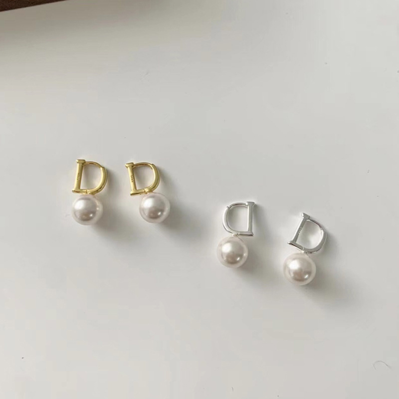 韩版字母D仿贝珠耳扣925纯银ins风简约高级感耳环耳饰