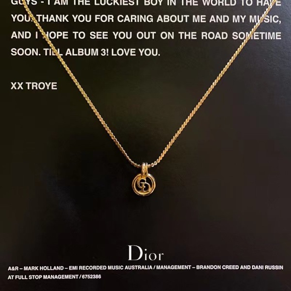 妃鱼/Dior/迪奥/95新/项链/市场价8800