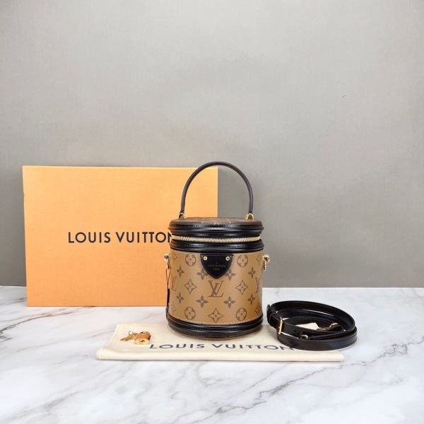 妃鱼/Louis Vuitton/路易威登/95新/手提包/CANNES/市场价22900